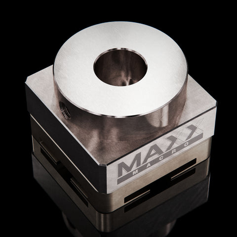 MaxxMacro 54 Stainless Round Stock Holder .750
