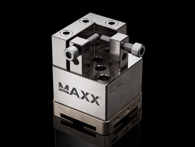 MaxxMacro® 54 Stainless V-Block Holder Vise 8458