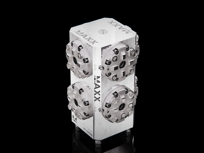 MaxxZPS Zero Point Pitch 96 Aluminum 4 Sided Tombstone w/ 8 MaxxMacro 70 Manual Low Profile Chucks 1